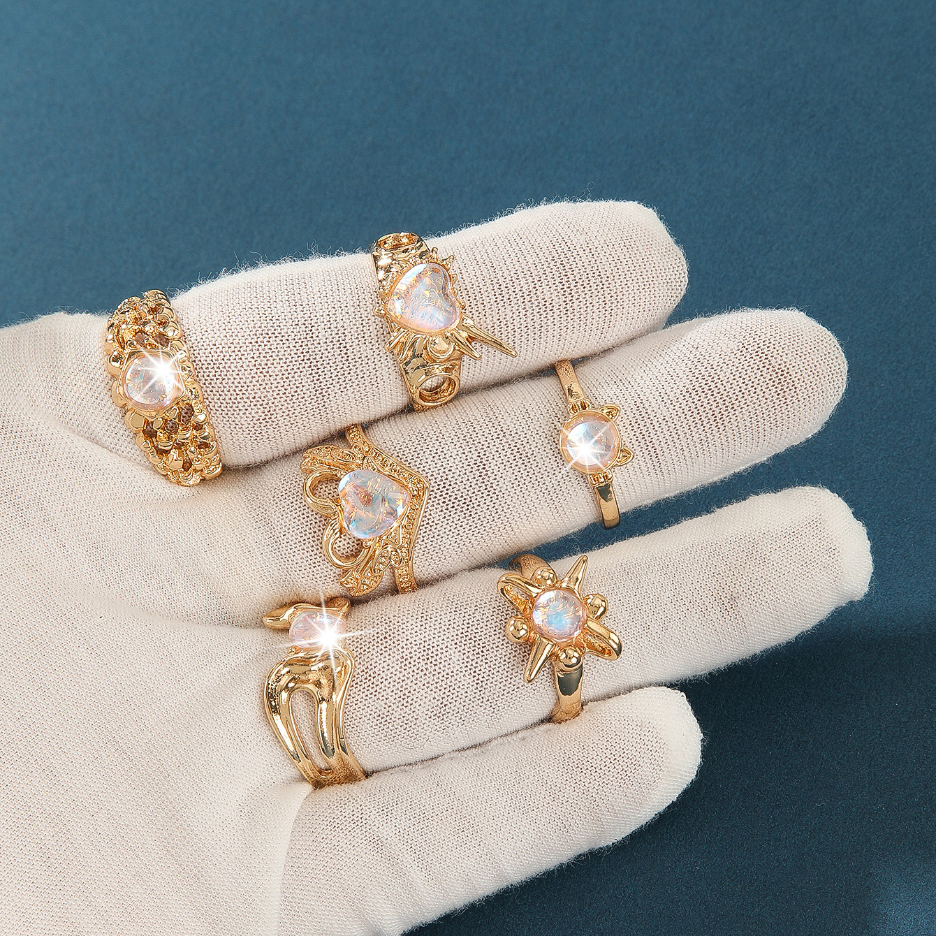 Stackable Minimalist Ring Set With Cubic Zirconia For Women_voghion.com
