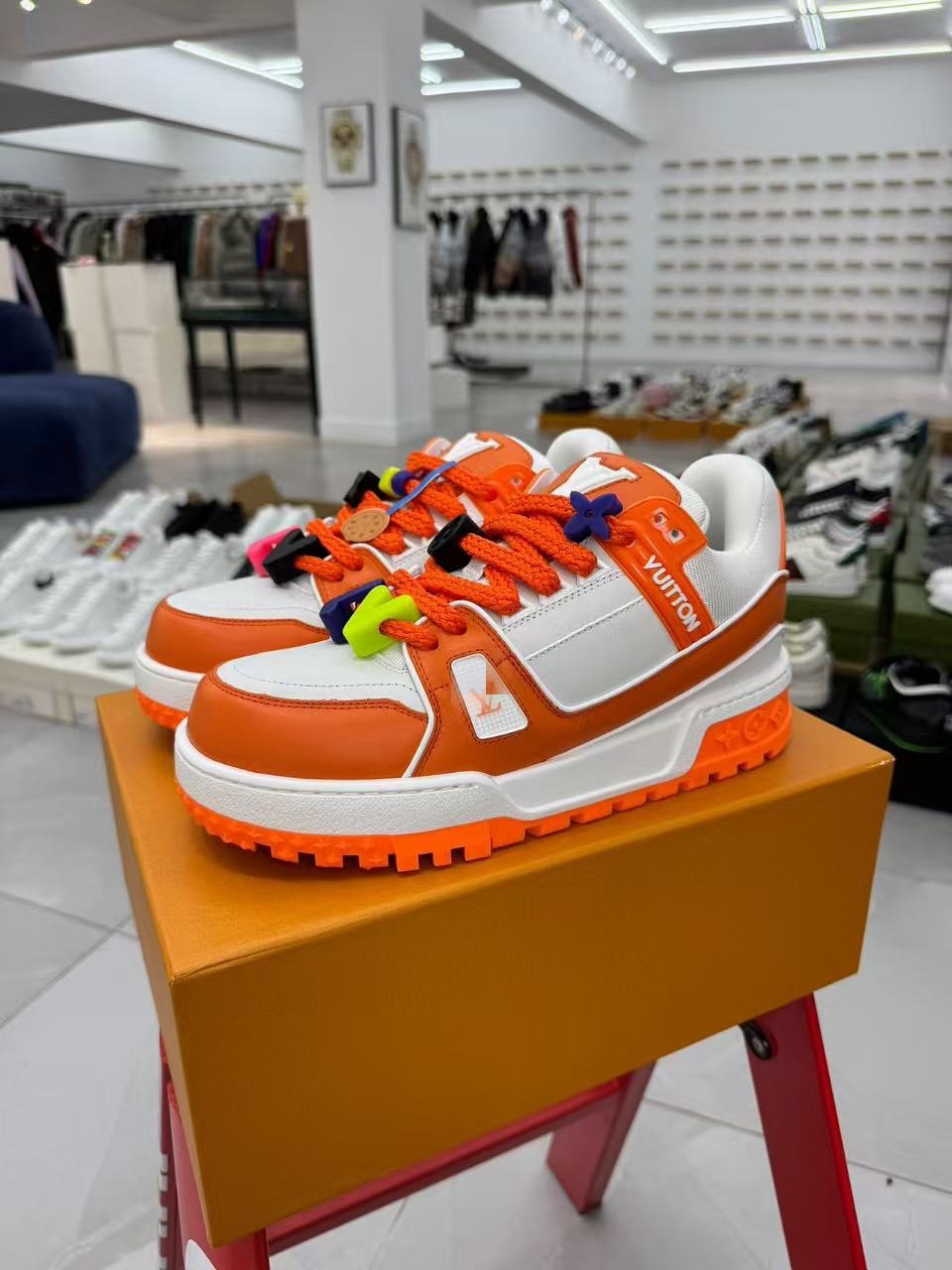 Consult customer service to see real shots 11