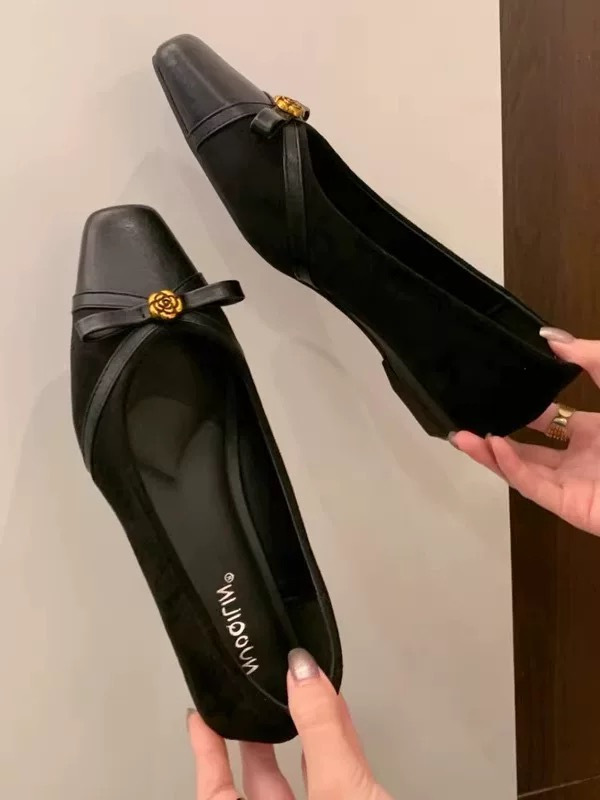 Elegant Bowknot Chunky Heel Women’s Pumps With Square Toe Finish_voghion.com