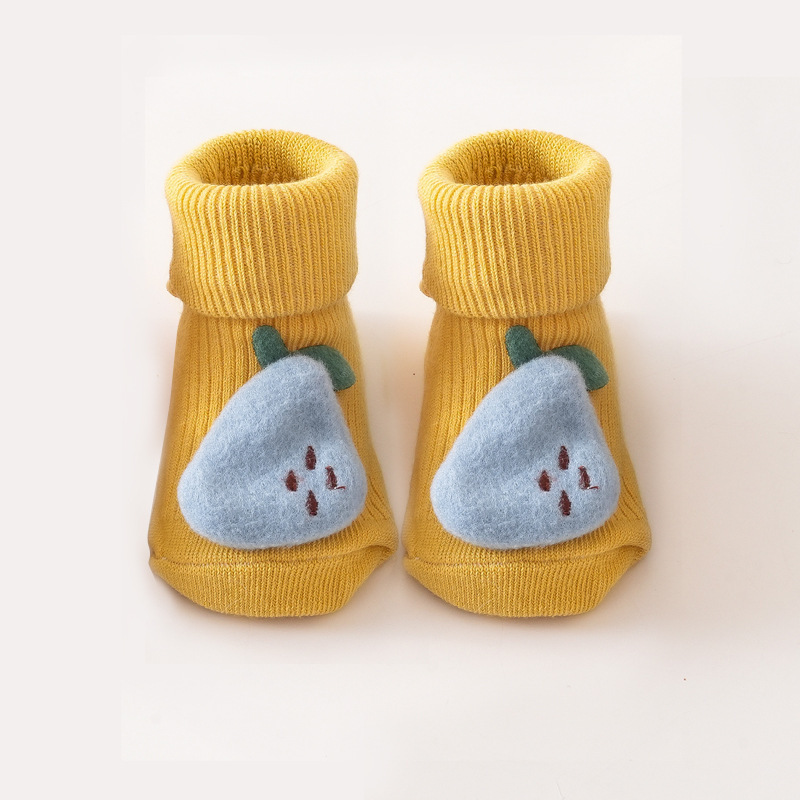 楚皮特春秋の新型アニメの赤ちゃんの靴下は通気性がかわいい滑り止めの赤ちゃんの中筒の靴下の双針の子供の学校の靴下です。|undefined