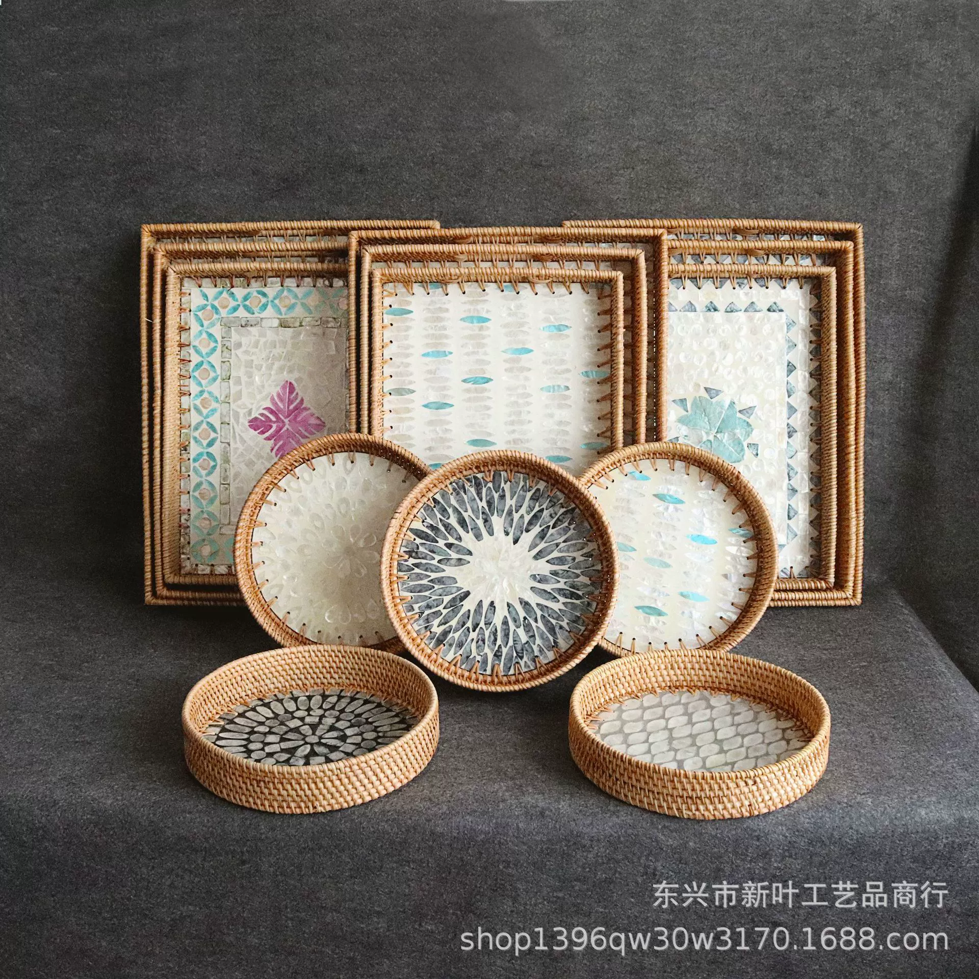 Круглый поднос из ротанга B & B в европейском стиле для гостиной, лоток для хранения фруктовых закусок, тканый поднос для фруктов в европейском стиле