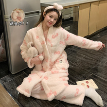 �ﶬ�Ӻ�ë��˯��Ů�����俪����ñ˯�۴�����������ͷ���Ҿӷ�