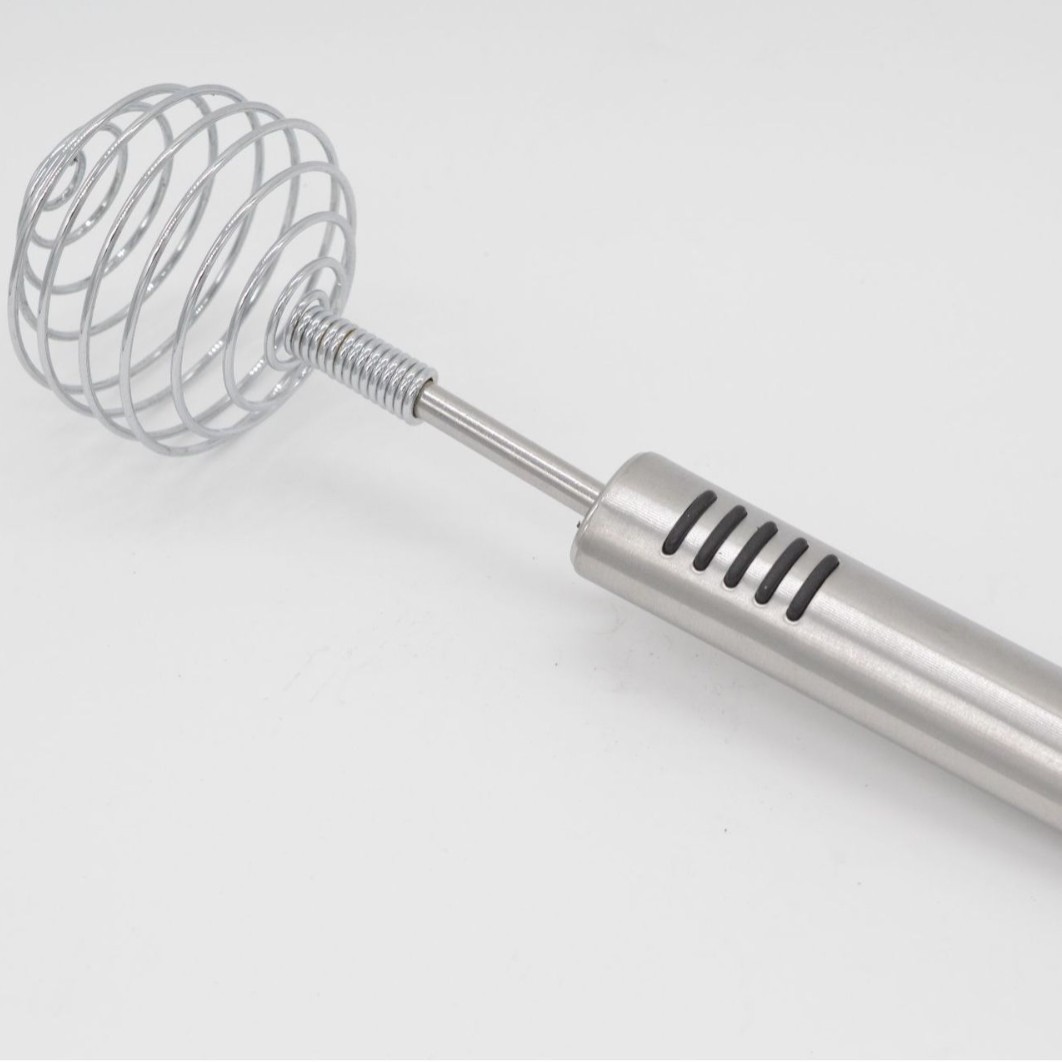 Batidor de varillas de acero inoxidable con mango de madera_voghion.com
