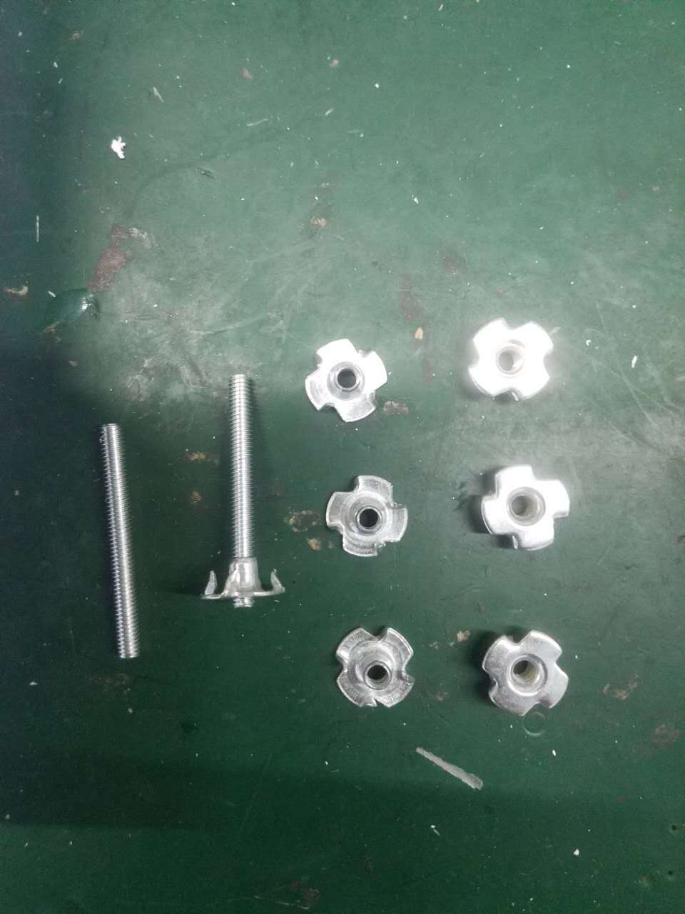 PVC板安装螺母  无边字安装螺母 广告字 发光字 预埋螺母