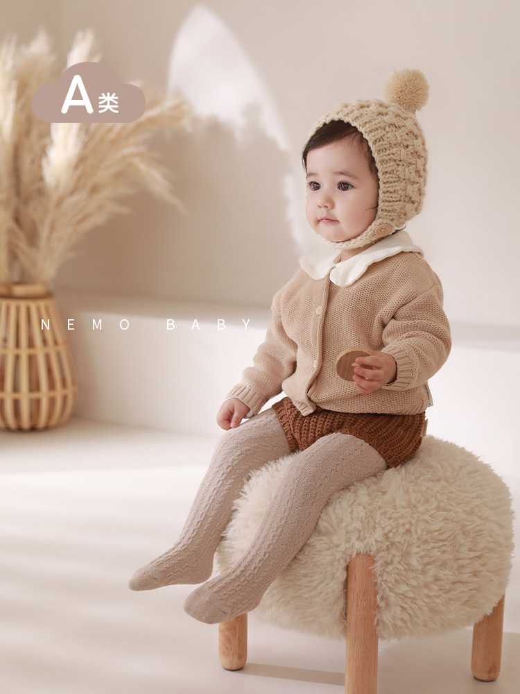 Pantyhose para bebés otoño y invierno nuevo tipo de terciopelo más grueso calentamiento leggings para bebés de color sólido para niños pantyhose universal