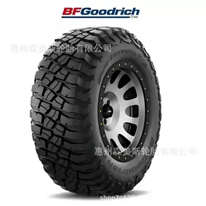 Wrangler BFGoodrich KM3 all-terrain tire 285/70R17 BFGoodrich 285/70/17 brand new