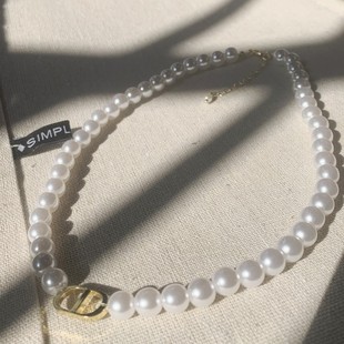 Korean style fashionable simple commuter pig nose shape Pearl clavicle chain light luxury high-grade versatile temperament necklace for women