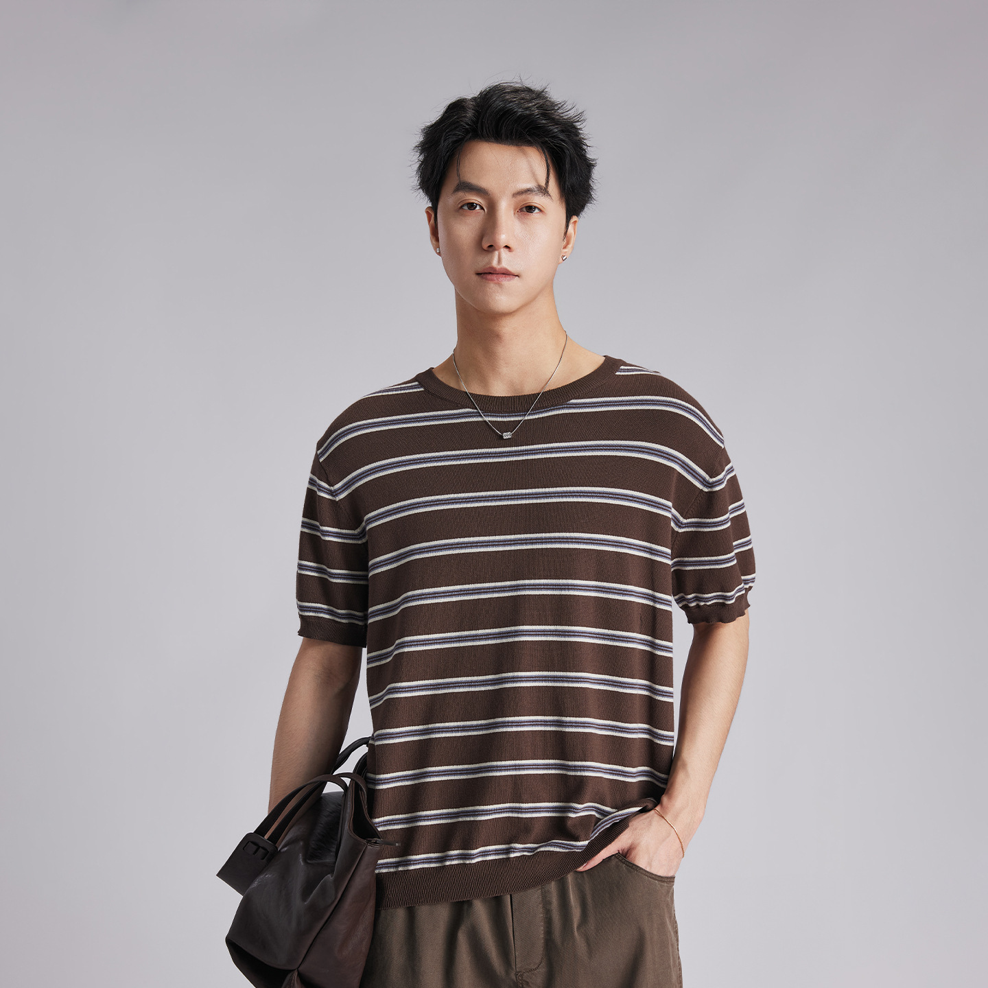 XIK5570 커피색