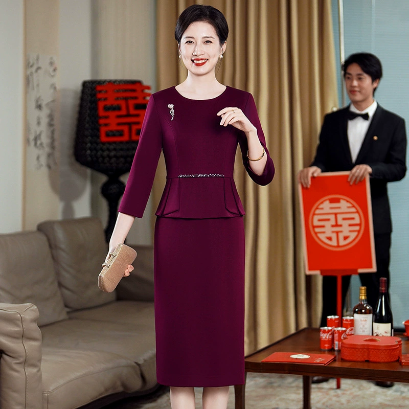 Новая молодая мама свадебный темперамент поддельные два платья