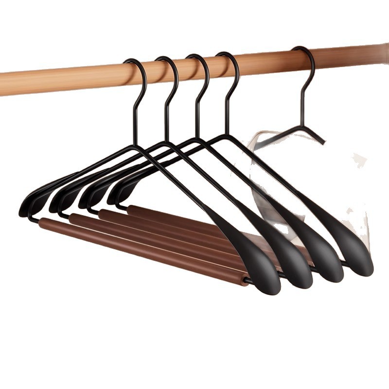 Recomendaciones de acabado percha de madera percha de ropa doméstica antideslizante sin marcas percha de ropa percha de ropa para adultos de alta gama percha de ropa