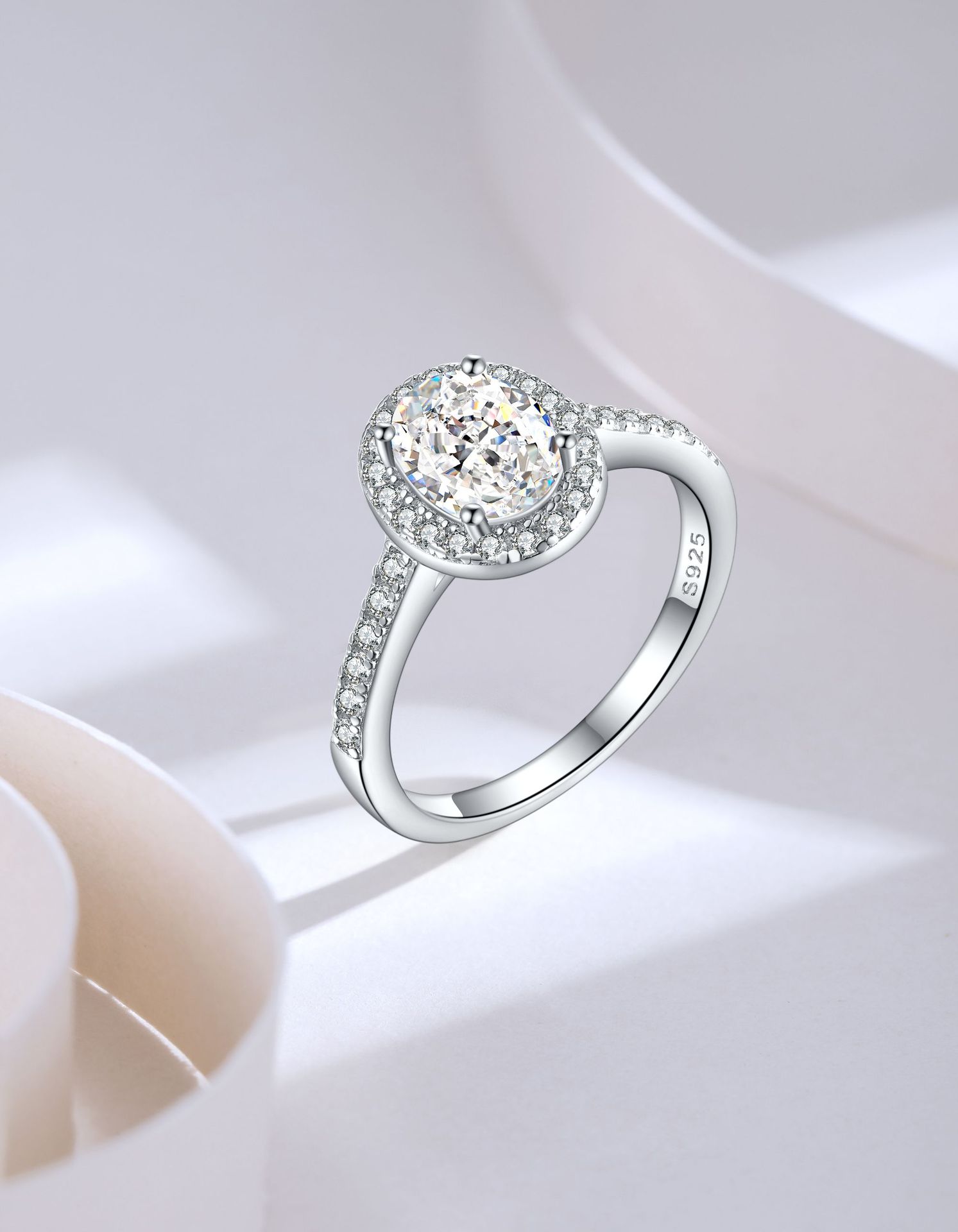Sterling Silber Einfacher Stil Klassischer Stil Inlay Herzform Diamant Mit Hohem Kohlenstoffgehalt Ringe display picture 5