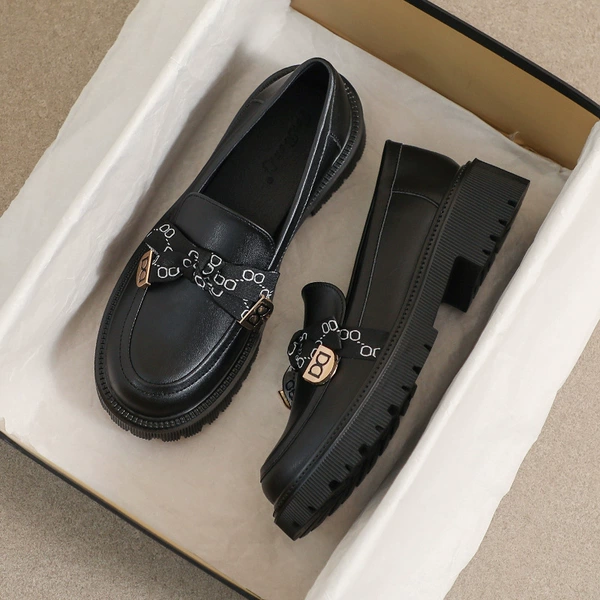 Black (1611-6)