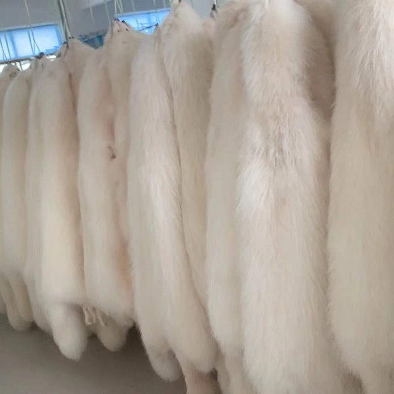 东北白色本色貉子皮原材料编织皮草条子毛领做帽条可做鞋口袖口