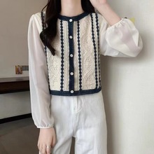 2025夏季新款法式复古长袖雪纺衬衫设计感短款上衣女镂空蕾丝拼接