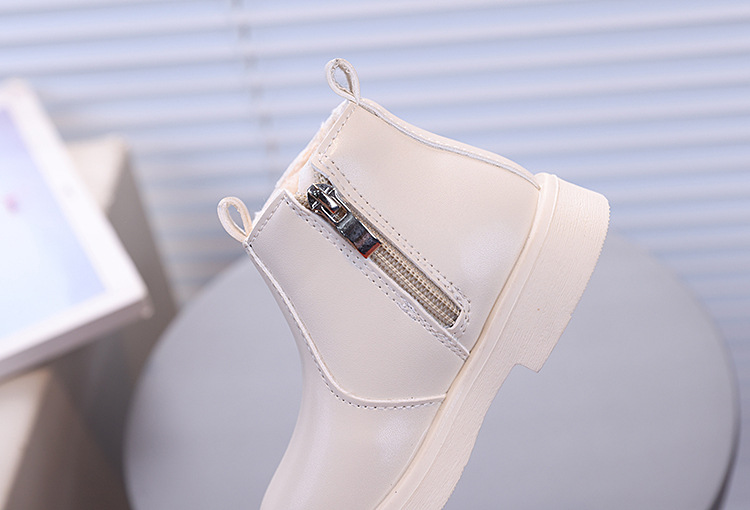 Kurze 2024 Winter Neue Koreanische Ausgabe Mädchen Martin Mode Baby Baumwolle Mittlere und Kleine Kinder Warme Lederstiefel_voghion.com