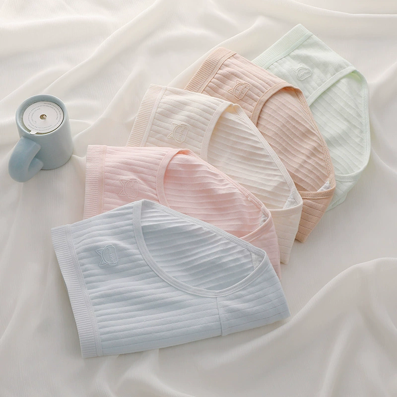 Удобное underwear средней посадки из хлопка в мягких цветах — идеальное повседневное и расслабляющее белье.