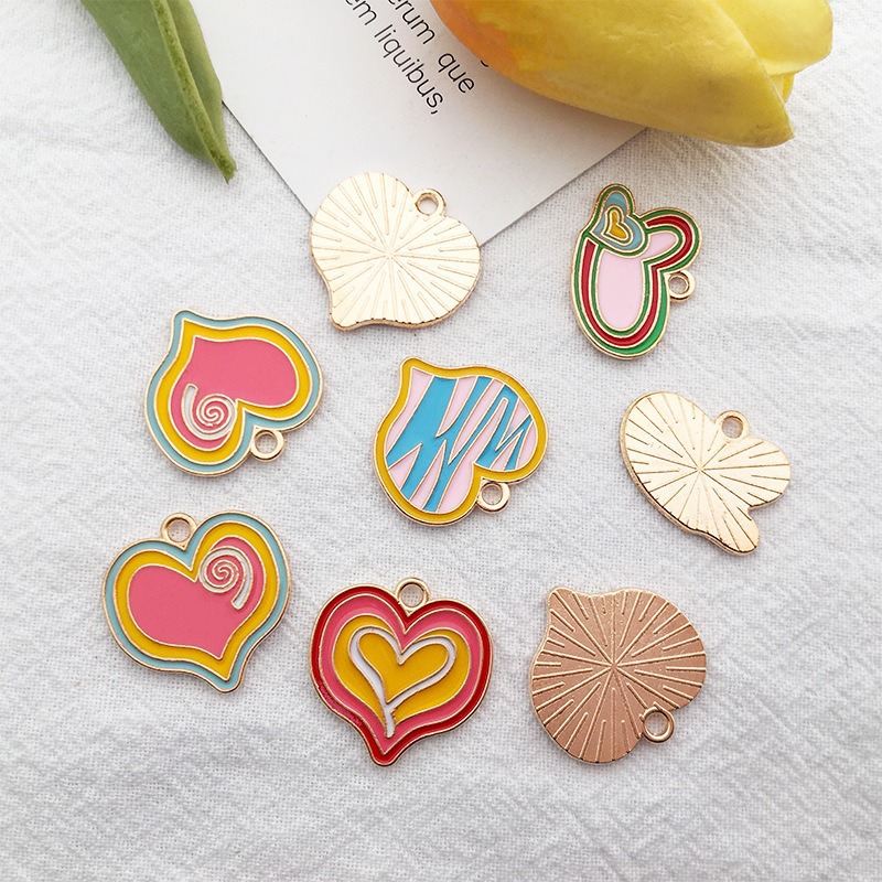 1 Piece Quantity 1 Piece 20x15mm 20*20mm Alloy Colorful Peach Heart Shape Pendant DIY Jewelry Accessories Necklace