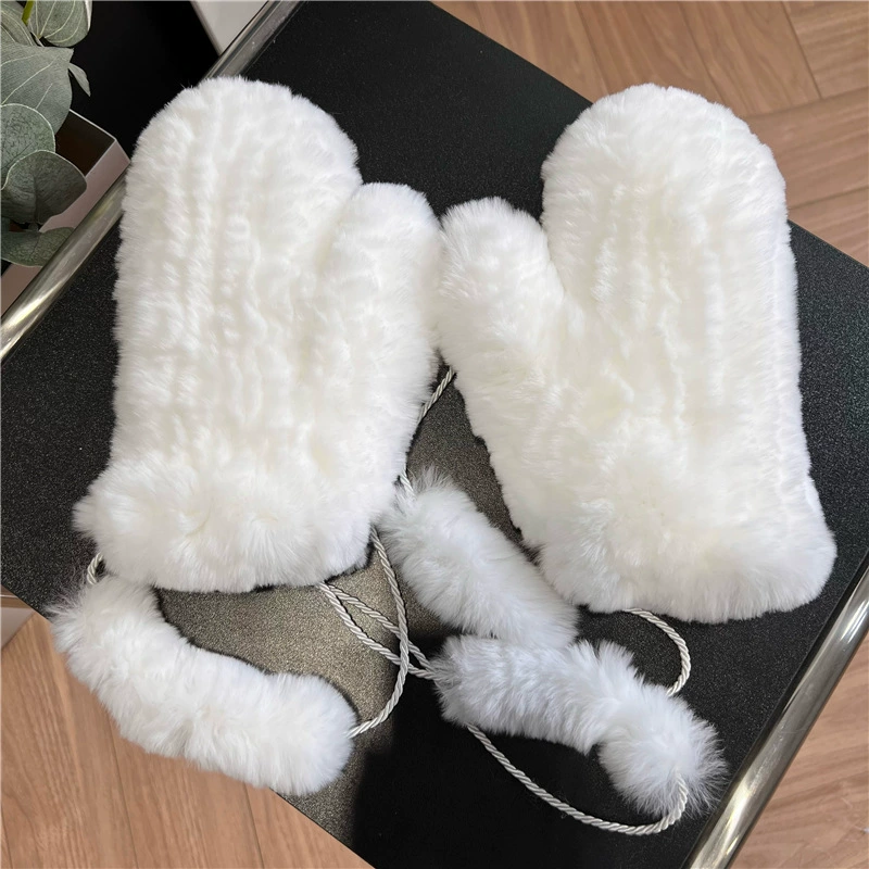 Cute keep warm gloves, windproof elastic set