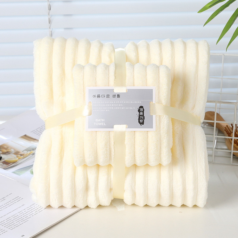 Juego de tres toallas de coral de punto por urdimbre transfronterizo, absorbentes, que no sueltan pelusa, transpirables, engrosadas, venta al por mayor personalizada.
