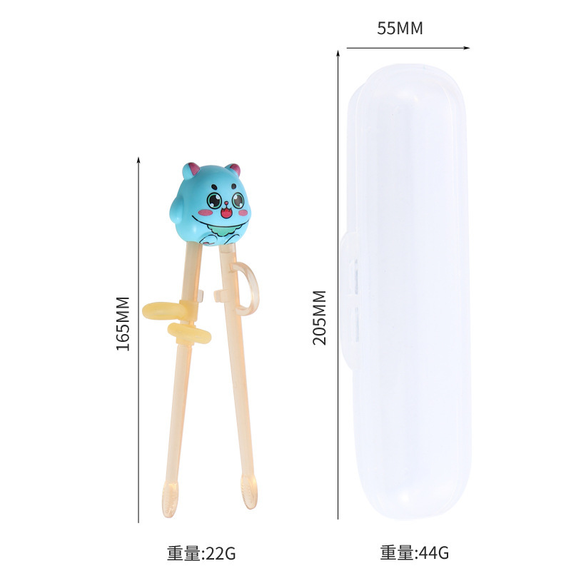 子供の箸の赤ちゃんは食事をして箸を訓練します。|undefined
