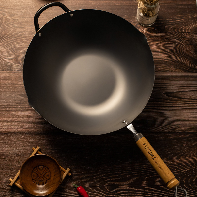 Japan's Fuyu Meijing Iron Nitrided Wok Is Not Easy To Stick,Has Less Oily Smoke And Is Not Easy To Rust.