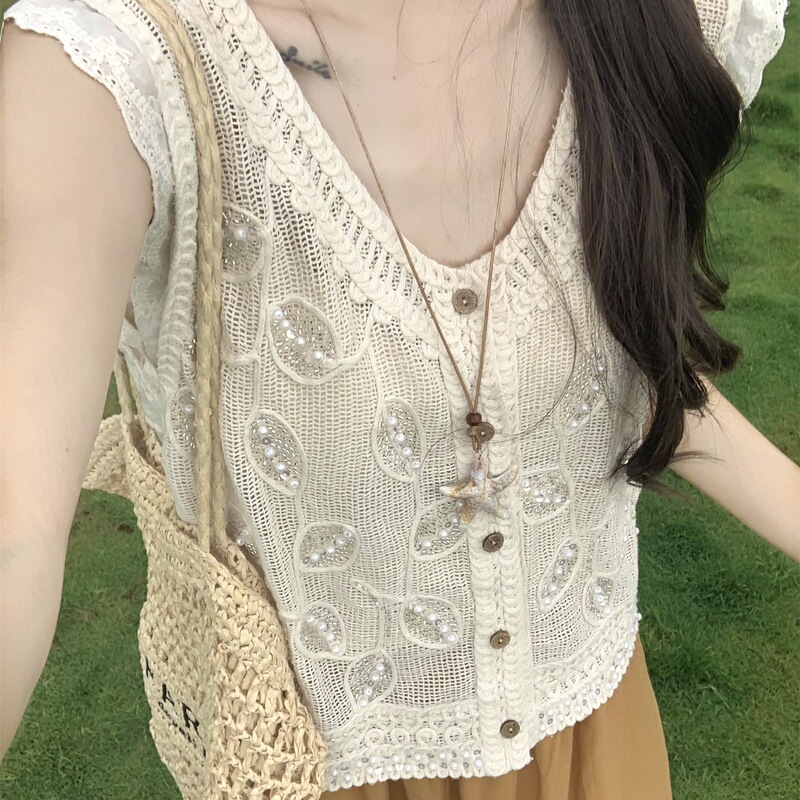 Summer New Style Chanel-Inspired Knitted Lace Vest with Hollow-Out Design, Jacquard Color-Blocking Sleeveless Top Summer New Style Chanel-Inspired Knitted Lace Vest with Hollow-Out Design, Jacquard Color-Blocking Sleeveless Top