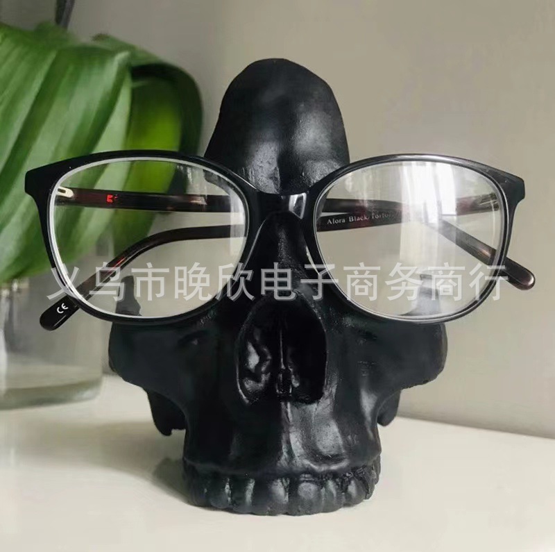 Cross-border New Product Skull Glasses Bracket Creative Key Holder Resin Sculpture Skull Glasses Bracket Decoration