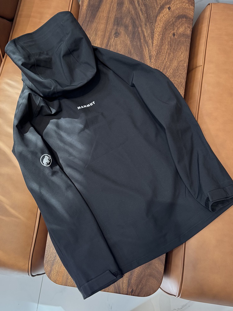 Mammoth primavera y otoño chaqueta de chaqueta de caparazón suave de goma de presión completa para hombre chaqueta deportiva con capucha suelta al aire libre a prueba de agua marea