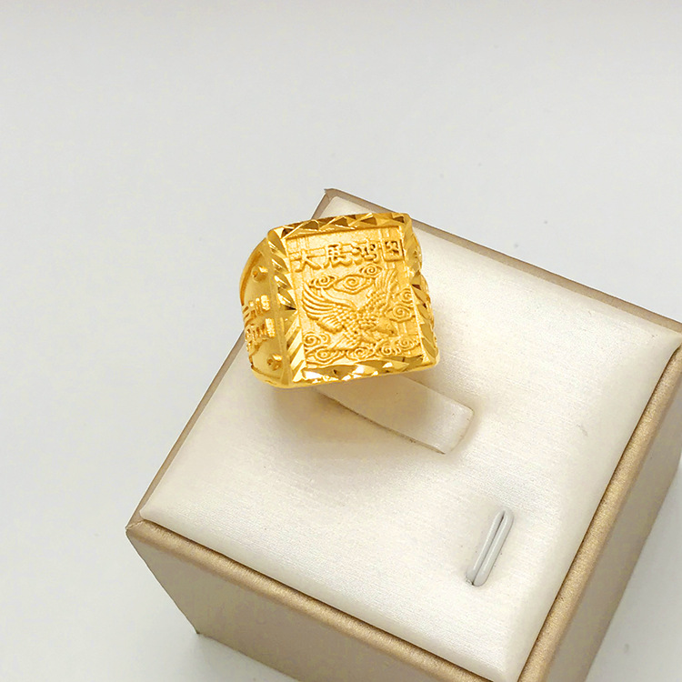 黄銅の金メッキの福の金儲けの指輪の男性の多種類の車の花は宝の蛇口の関公の戒子の金メッキの指輪を招きます。