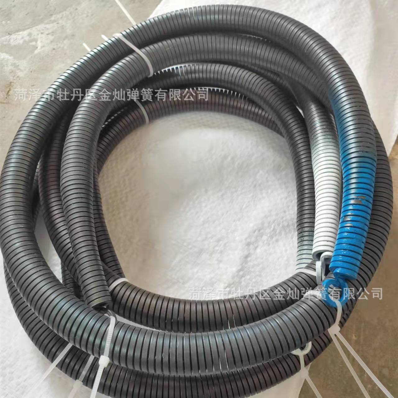 联塑PVC穿线管弯管弹簧弯管器加长弹簧轻型中型重型16\20\ 25 \32