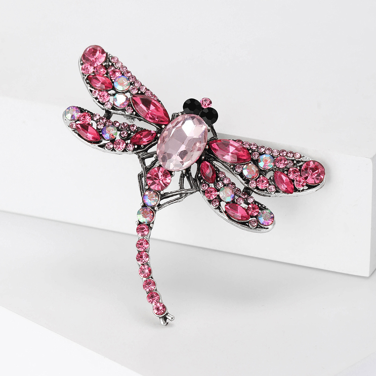 Casual Dragonfly Alloy Women's Brooches display picture 13