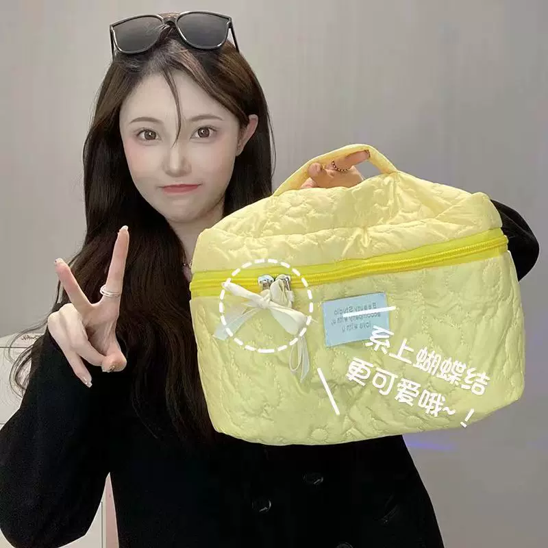 新款轻奢化妆包 女包收纳包糖果色洗漱包口红包Ins少女手提收纳袋