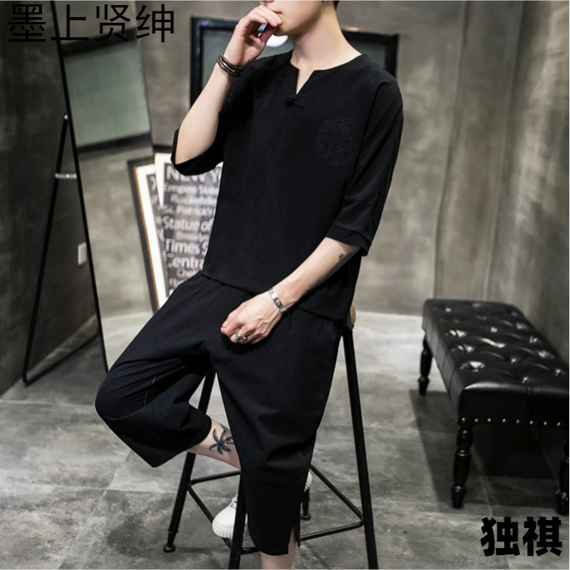 2023 traje casual para hombre estilo chino moda suelta hebilla de disco manga corta camiseta bombachos de dos piezas de algodón y lino al por mayor