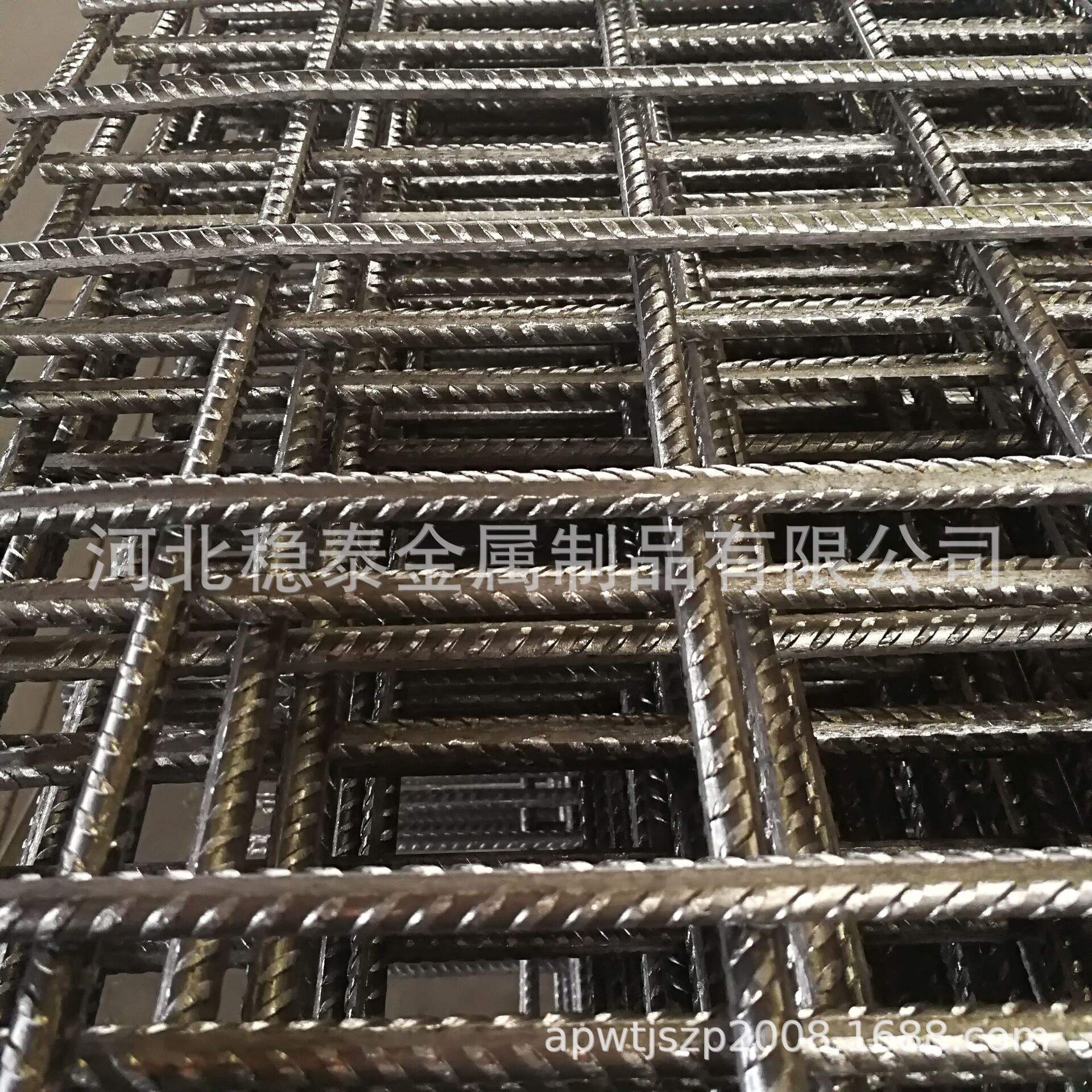 厂家供应地热网片、钢筋焊接网片、镀锌网片