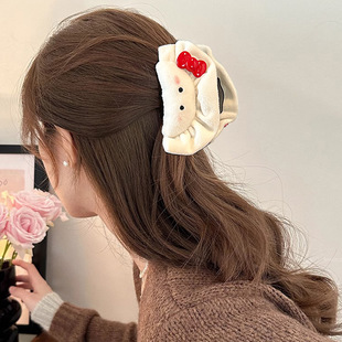 �ɐۺ����Y���të�qץ�AŮ��ք�����߅�A�P�l���~�A��Ů�����^�