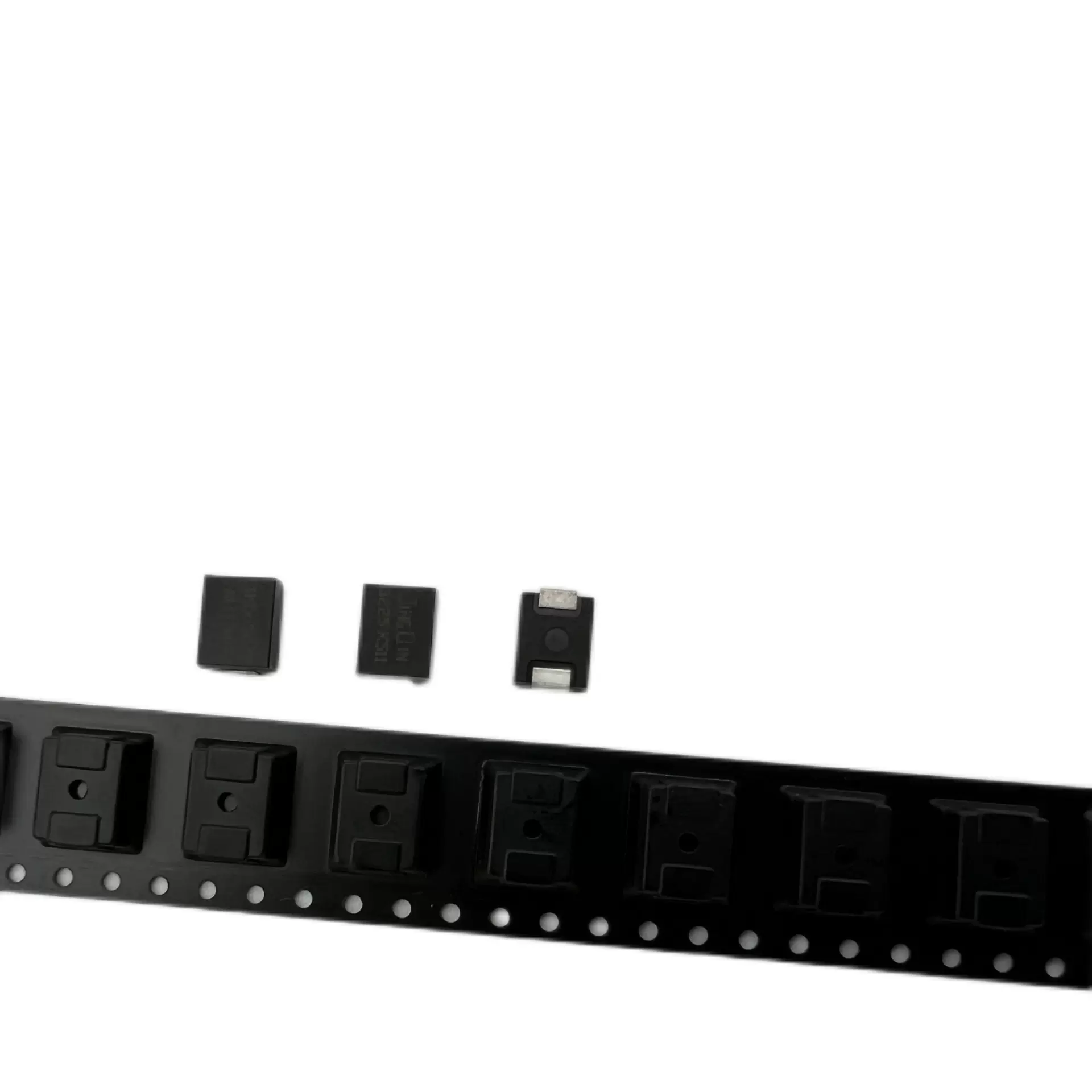 SMC/SMD贴片压敏电阻 4032K511 CDFL长方形塑封 替代10D511K压敏