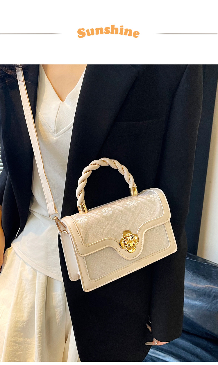 Korean style fresh 2025 Spring/Summer trendy and fashionable crossbody handbag for women, single-shoulder light luxury chanel-style bag details Picture