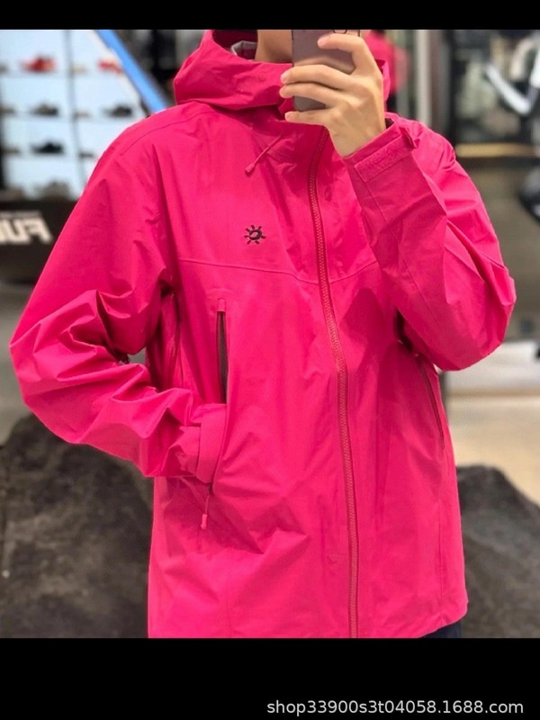 新款凯乐家LT男女款户外登山外套防风防水透气接缝全压胶冲锋衣|undefined