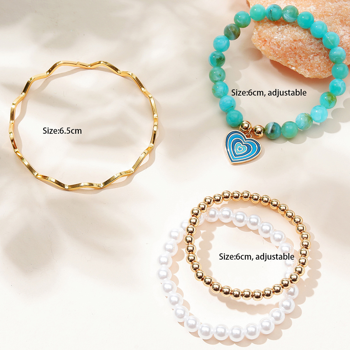 Fashion Geometric Heart Shape Alloy Bracelets 4 Pieces
