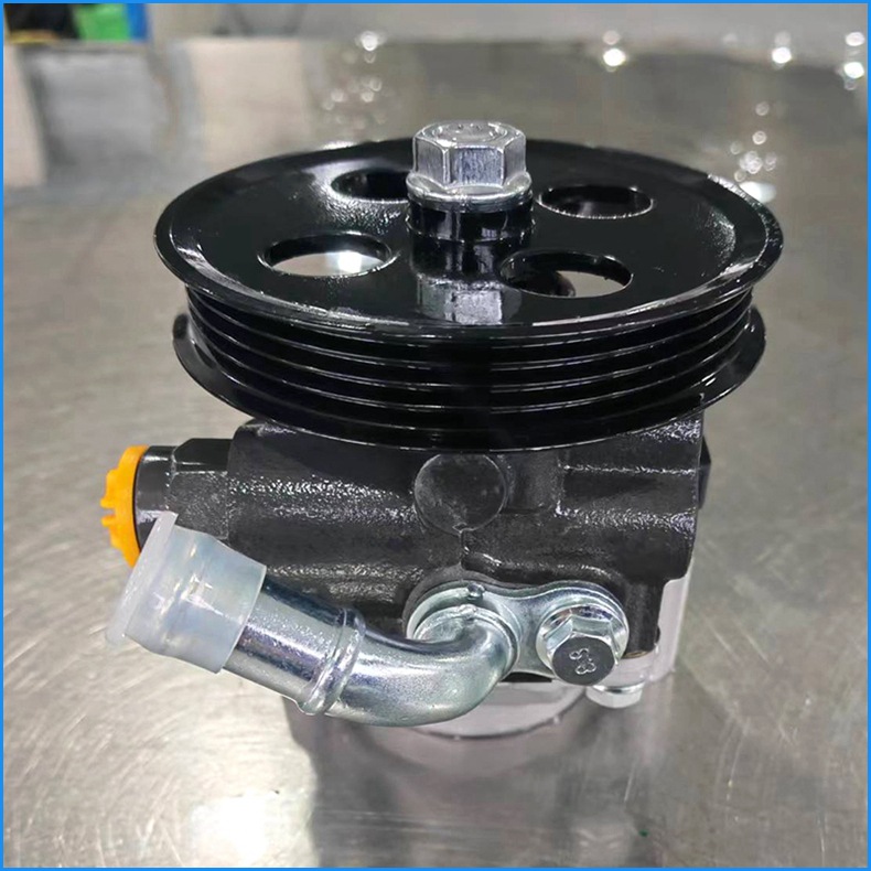 44320-33140 steering booster pump steering booster for Toyota silver steering booster pump wholesale