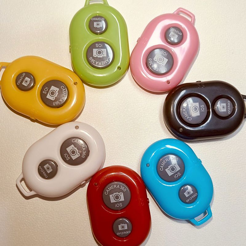 メーカー卸売汎用写真撮影・動画撮影・充電リモコン多機能スマホ用Bluetoothデュアルボタンワイヤレス|undefined