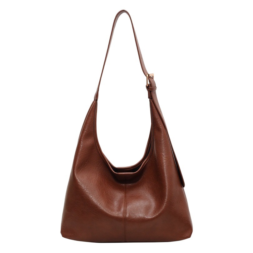 Bolsa de gran capacidad para mujer Otoño e Invierno retro 2023 nuevo todo partido hombro crossbody bolsa de cubo bolsa de viaje de clase