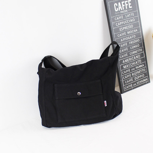 Korean style simple and elegant canvas bag, plain single shoulder bag, casual fashion men and women couple crossbody bag