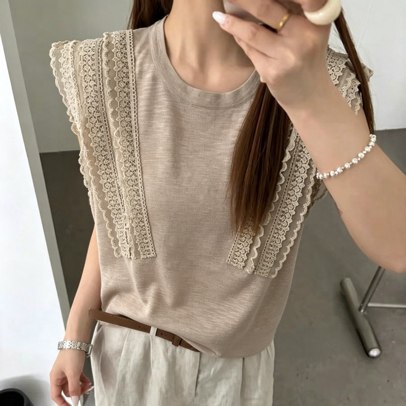 26 New Summer Women's Tops Korean Style Multi-Layer Lace Splicing Knitted Sleeveless Women's Round Neck Versatile T-Shirt 26 New Summer Women's Tops Korean Style Multi-Layer Lace Splicing Knitted Sleeveless Women's Round Neck Versatile T-Shirt