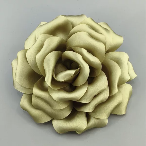 14cm Large Satin Three-Dimensional Rose Corsage Flower Wedding Decoration Accessory Three-Dimensional Flower Clothing Accessory