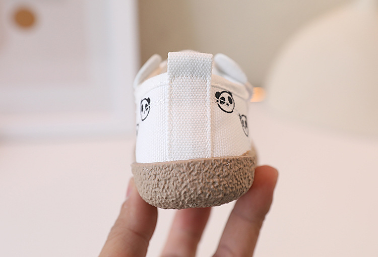 Korean version cute cartoon children's canvas 2023 Spring and Autumn new trendy boys' biscuit shoes, girls' casual shoes_voghion.com