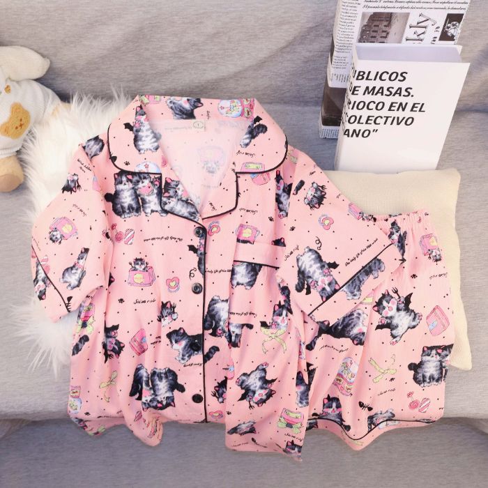 Pijamas de algodón nubes al por mayor transfronterizos de mujeres pantalones cortos de mangas cortas de verano nuevos cardigans con solapas de dibujos animados lindos cubiertas de ropa para el hogar