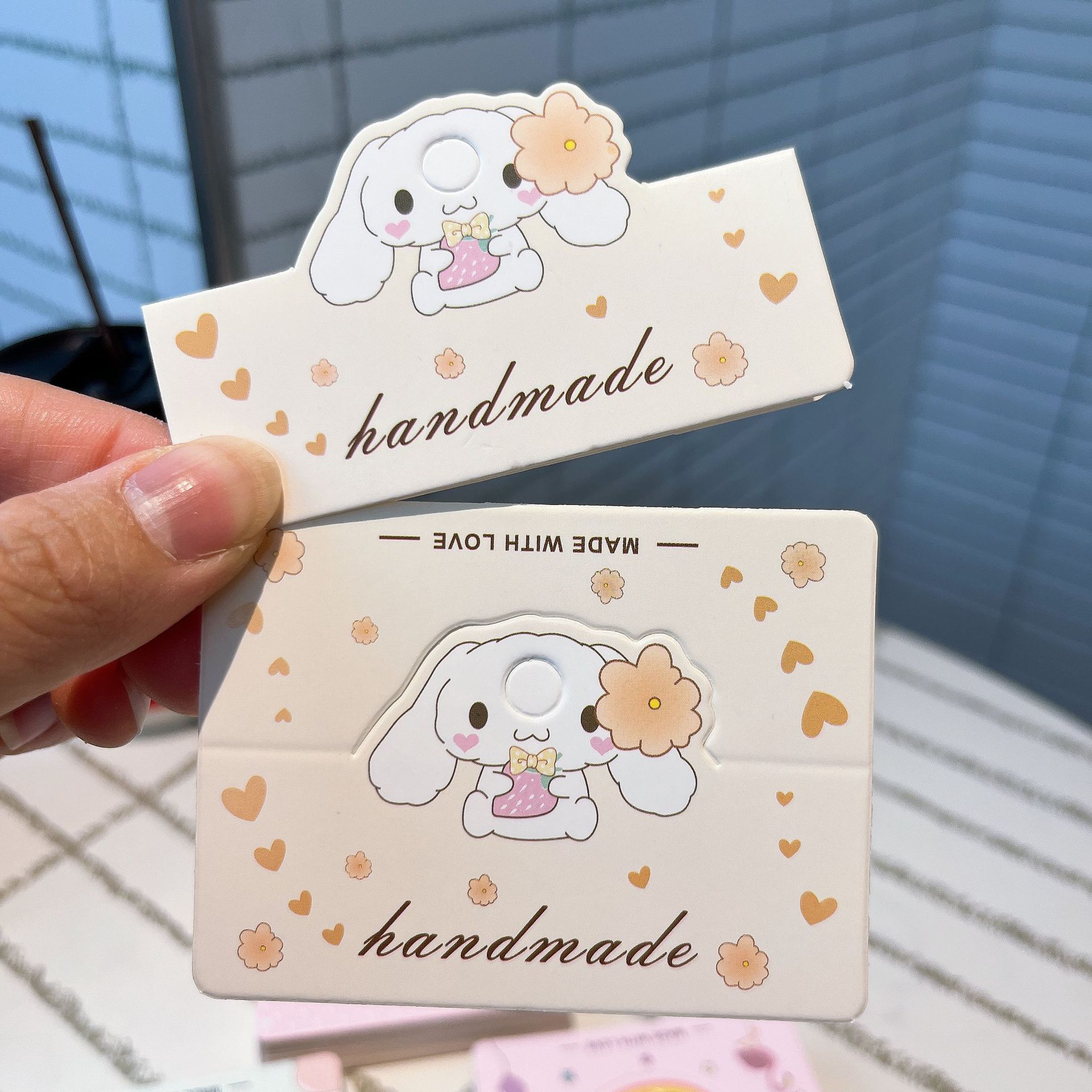 8x6cm long ear dog card paper