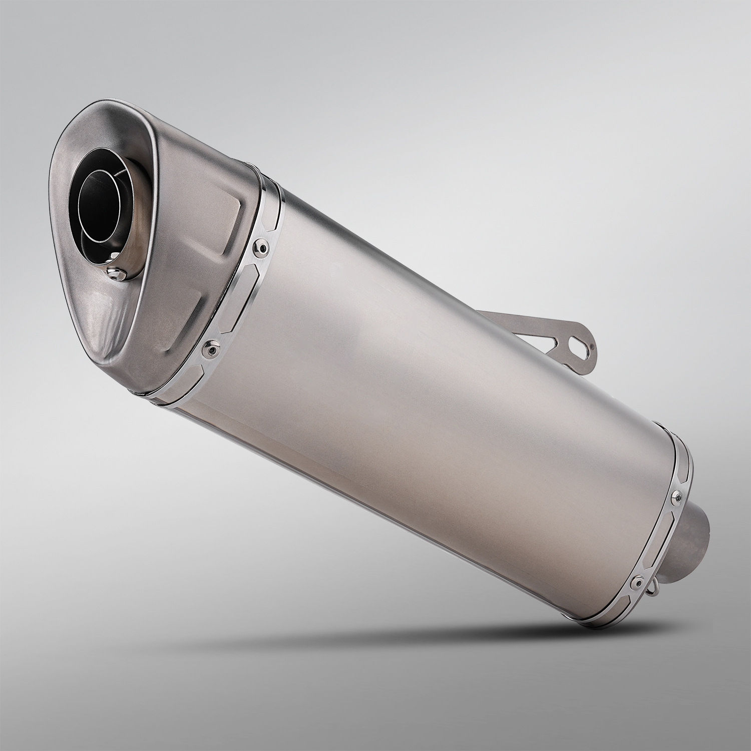 Universal Motorcycle Modified Exhaust Pipe, Oblique Triangle Stainless Steel, Suitable for Z400 R3 Mt07 Z900 Sai 600