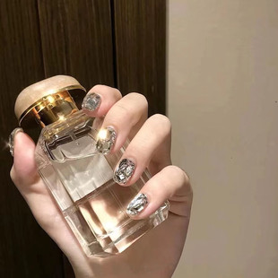 B679 Ice Thoracic Diamond Short Wearing Nail Piece Advanced Sense Flash Full Diamond Tie Tie Hot Girl Sweet Cool Fake Nail Manicure